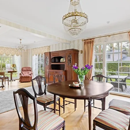 Villa Muusa With A Cozy Sauna, Swimming Pool And Large Beautiful Garden Tallinn