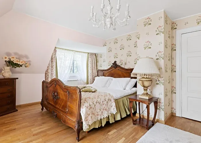 Muusa With A Cozy Sauna, Swimming Pool&large Beautiful Garden