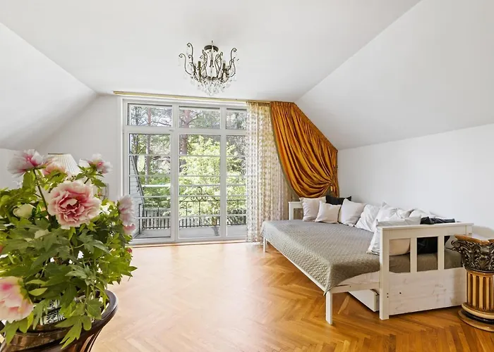 Muusa With A Cozy Sauna, Swimming Pool&large Beautiful Garden Villa *